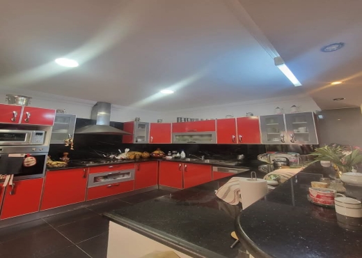 À Vendre Villa à Cité Nakhla, Bizerte