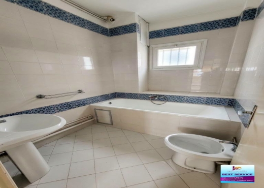 À Vendre Appartement S+3 avec Vue Mer Panoramique - Bien immobilier à {"id":4,"country_id":219,"name":"BIZERTE","slug":"bizerte"} - Agence Immobilière immo\'in