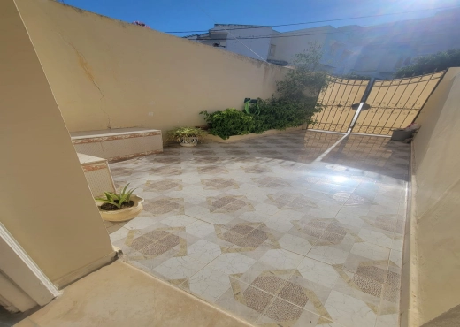 ✨ À Vendre – 1er Étage de Villa Individuel S+3 - Bien immobilier à {"id":4,"country_id":219,"name":"BIZERTE","slug":"bizerte"} - Agence Immobilière immo\'in