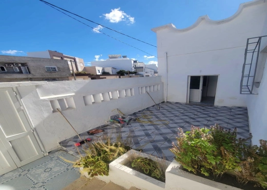 Maison indépendante S+2 à double façade - Bien immobilier à {"id":4,"country_id":219,"name":"BIZERTE","slug":"bizerte"} - Agence Immobilière immo\'in