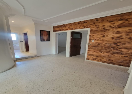 À VENDRE : Appartement S+3 | 1er étage