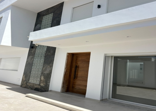 À VENDRE – Villa Triplex Haut Standing S+3