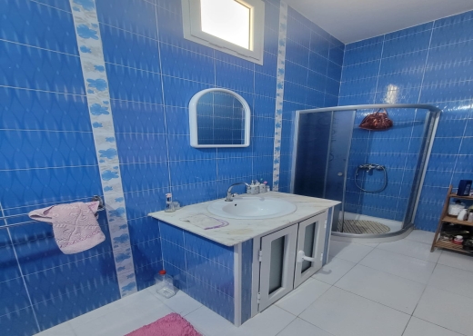 🏠 À Vendre – Magnifique Villa S+4 Duplex R+1 - Bien immobilier à {"id":4,"country_id":219,"name":"BIZERTE","slug":"bizerte"} - Image 4 - Best Service - Agence Immobilière Best Service